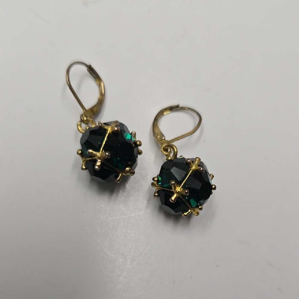 Vintage Gold and Dark Green Earrings